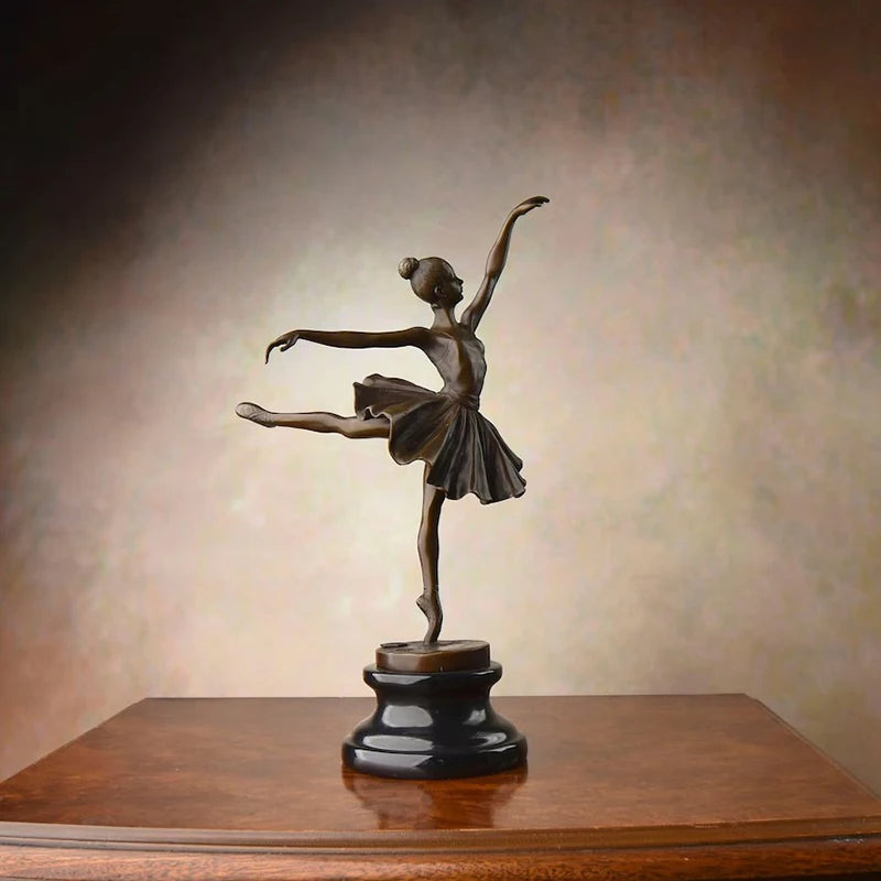 Sculpture Ballet Dancer